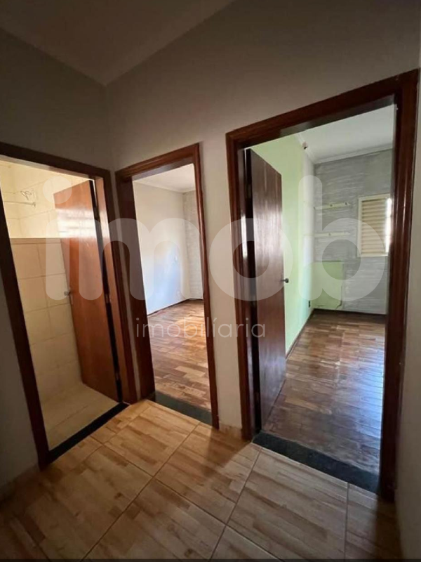 Casa à venda no Centro: 