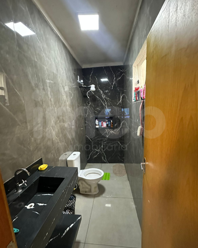 Casa à venda no Conjunto Habitacional Bonfiglio Barbarotto: 