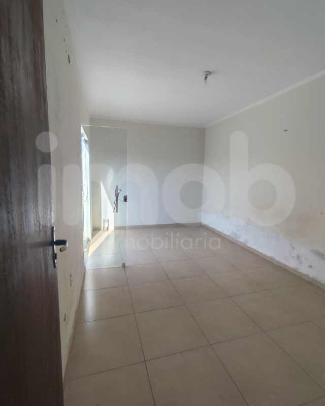 Casa à venda no Vila Pereira Jordão: 