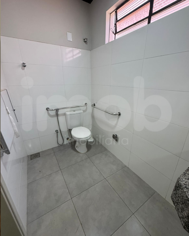 Casa à venda no Centro: 