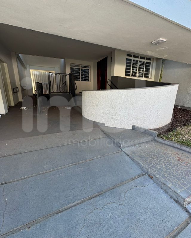 Casa à venda no Centro: 