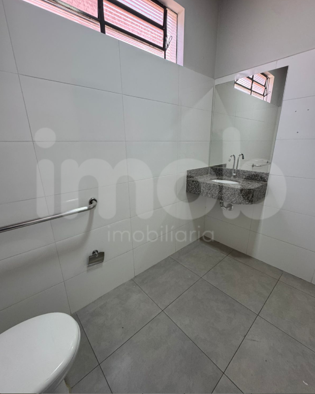 Casa à venda no Centro: 