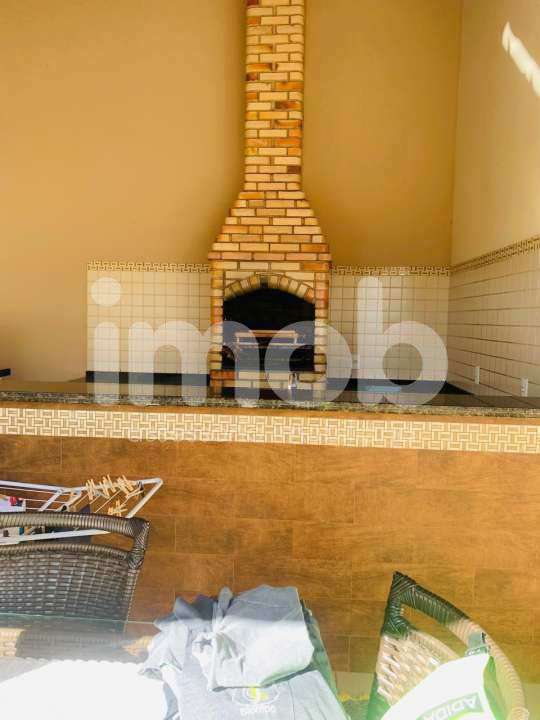 Casa à venda no Centro: 