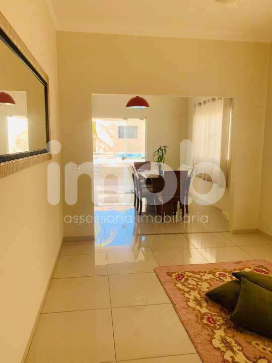 Casa à venda no Centro: 