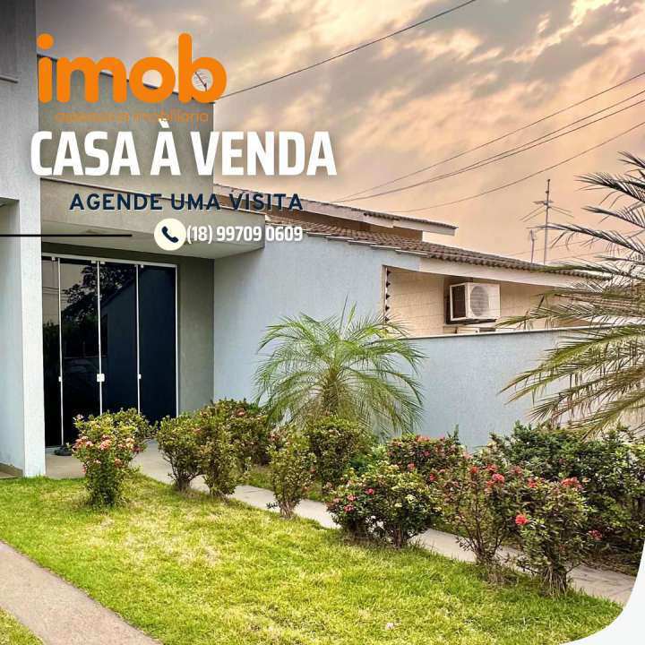 Casa à venda no Centro: 
