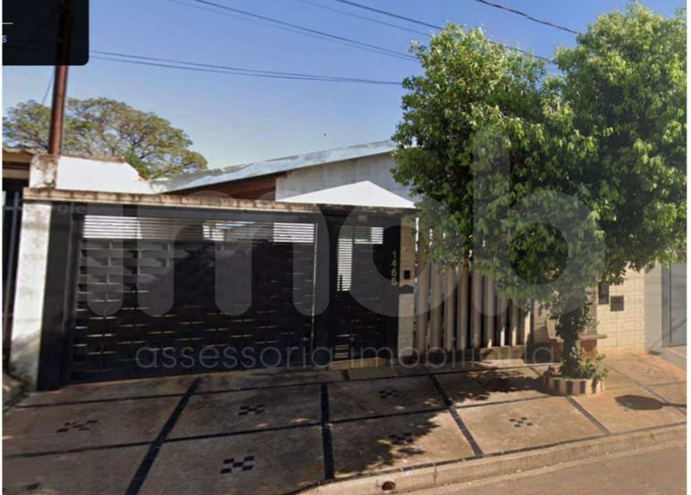 Casa Térrea à venda no Piscina: 