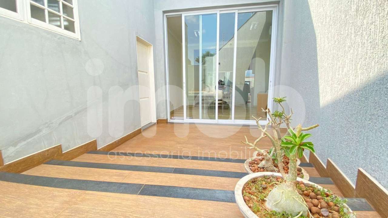 Casa Sobrado à venda no Jardim das Tulipas: 