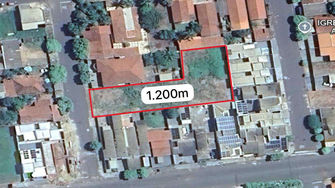 Terreno à venda no Jardim Santa Cecília: 