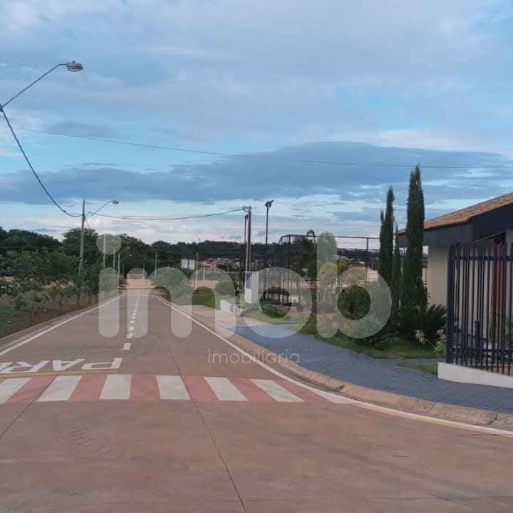 Lote em condomínio à venda no Conj. Hab. Belmiro Brunello: 
