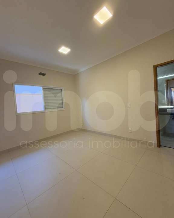 Casa Térrea à venda no Altos dos Ipês: 