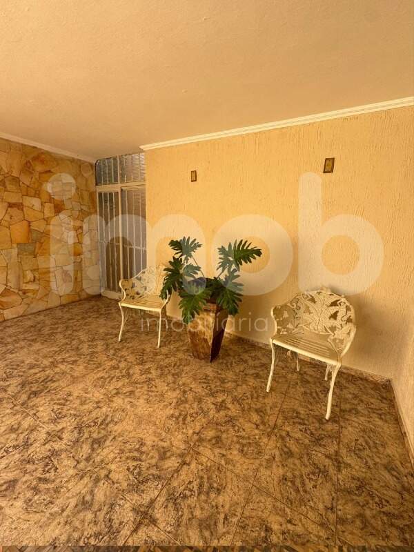 Casa à venda no Centro: 