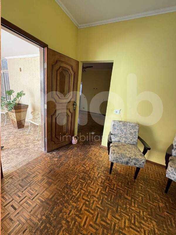 Casa à venda no Centro: 