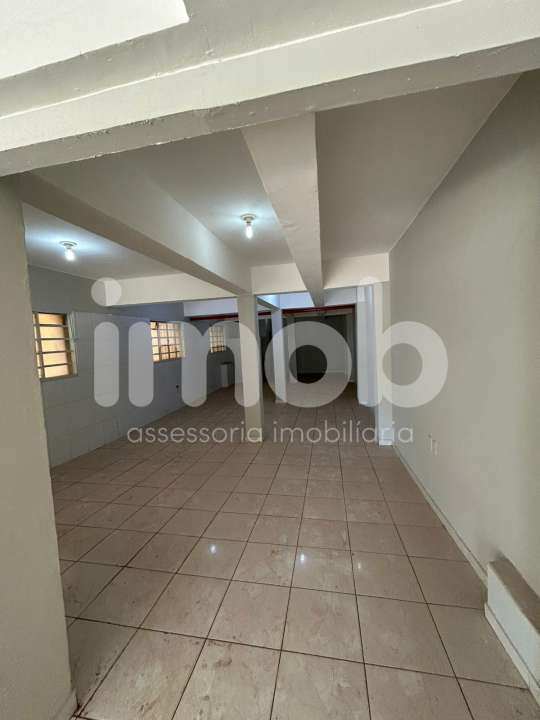 Salão para aluguel no Centro: 