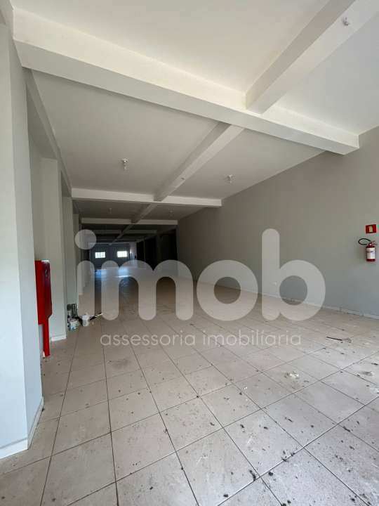 Salão para aluguel no Centro: 