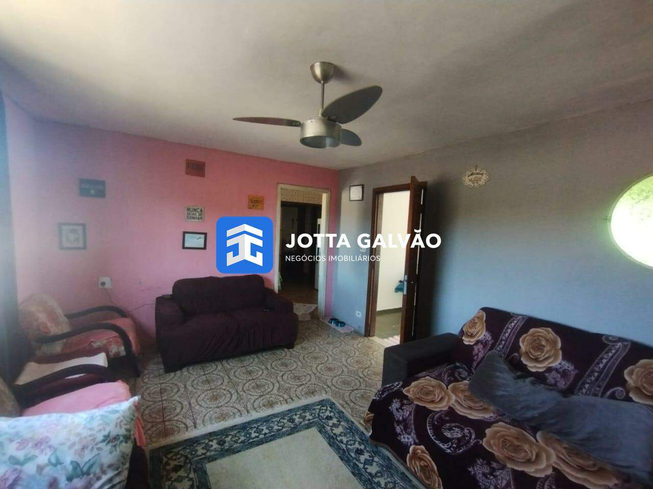 Casa à venda no Jardim Flamboyant: 