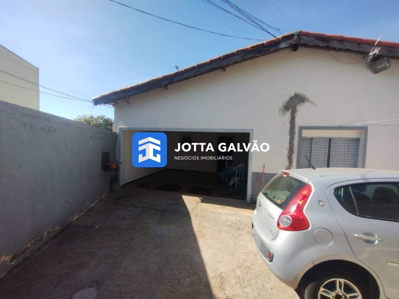 Casa à venda no Jardim Flamboyant: 