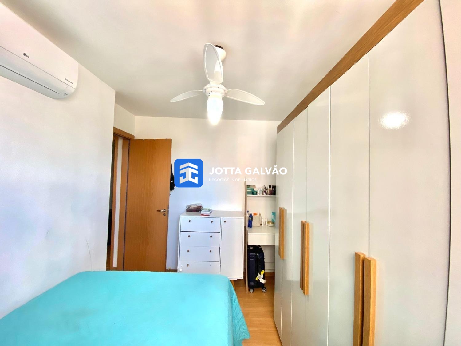 Apartamento para aluguel no Parque Industrial: 