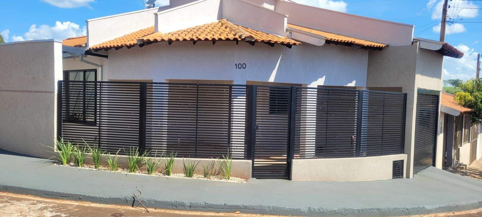 Casa à venda no Jardim Veneza: 