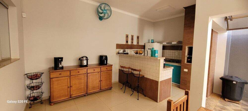 Casa à venda no Jardim Veneza: 