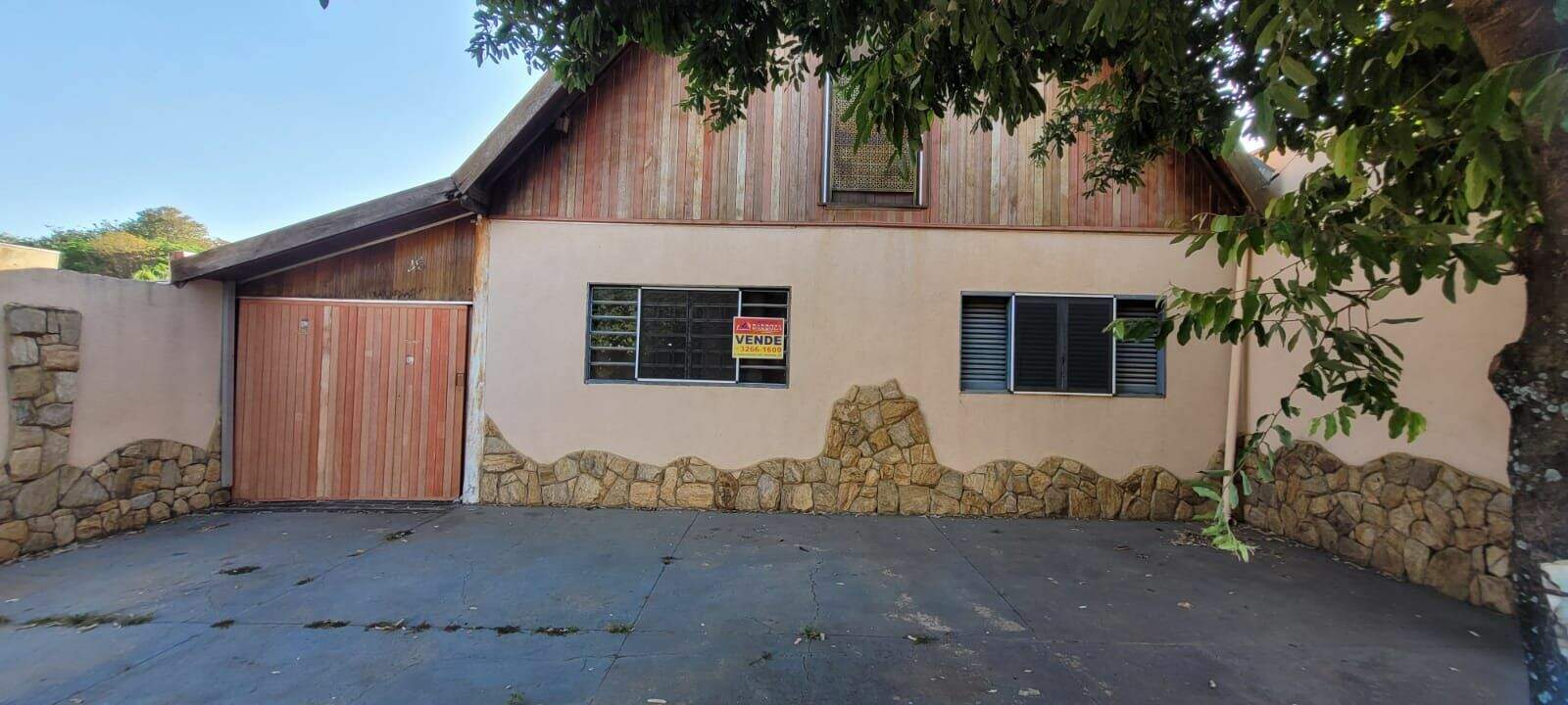 Casa de Condomínio à venda no Recanto da Onça: 
