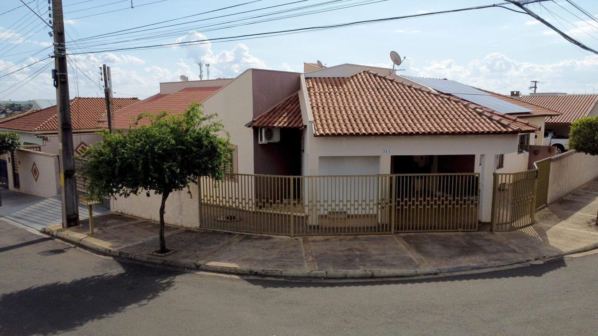 Casa à venda no Jardim Herculândia: 