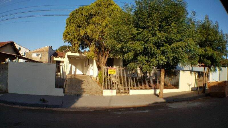 Casa à venda no Centro: 