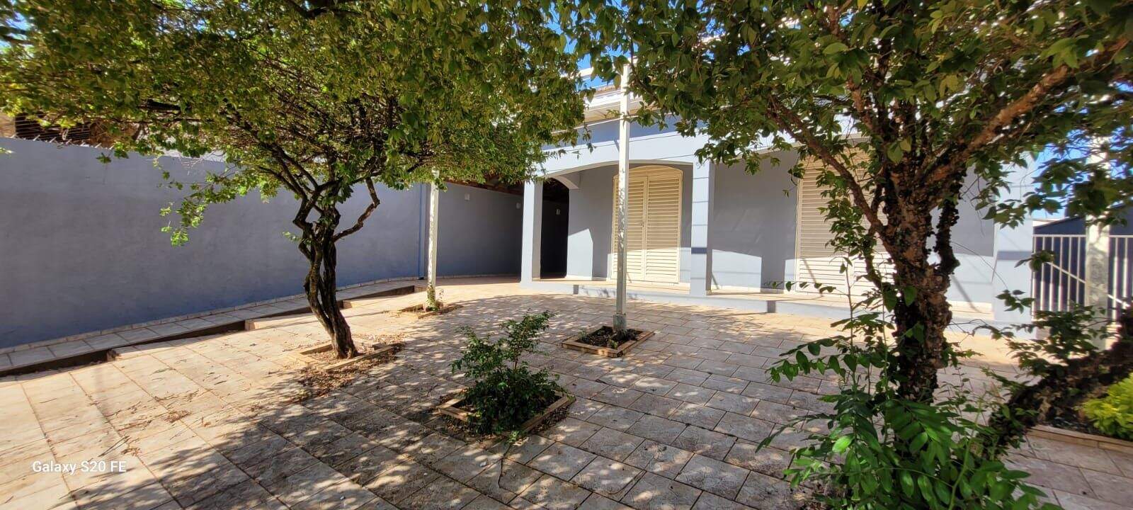 Casa à venda no Centro: 