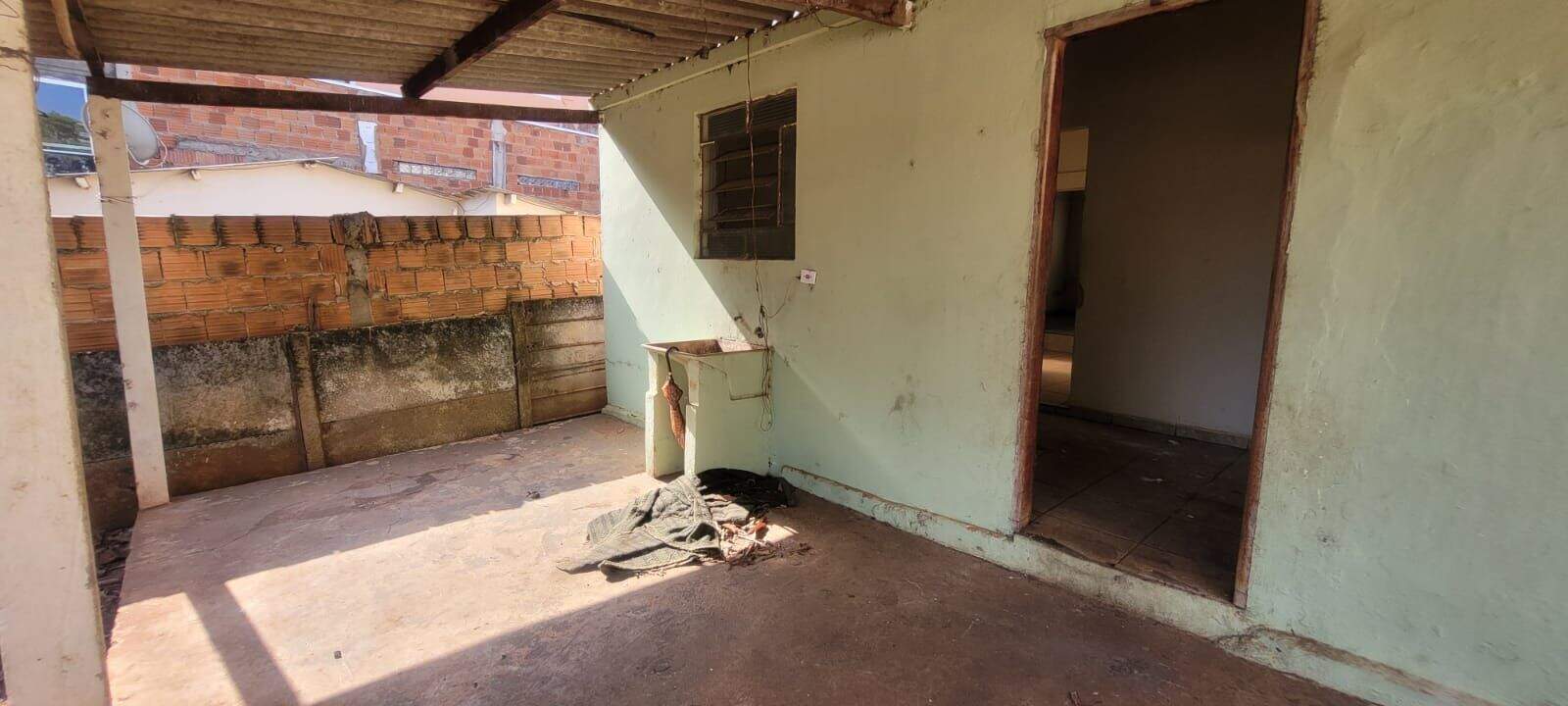 Casa à venda no Centro: 