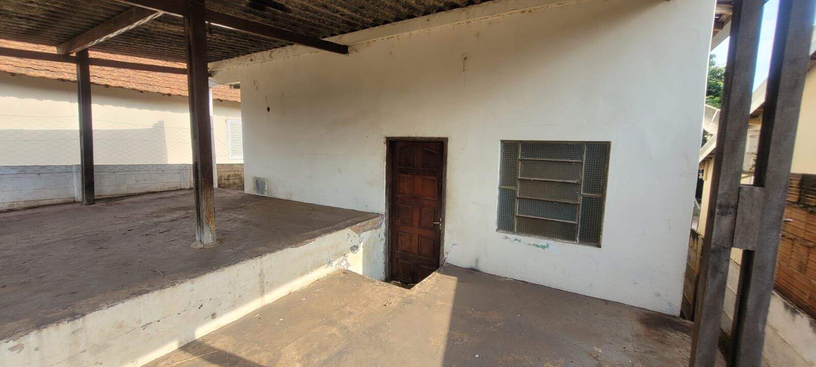 Casa à venda no Centro: 
