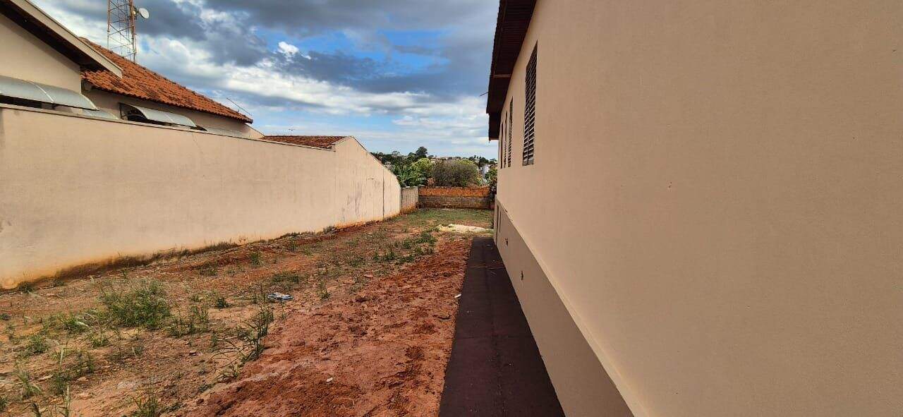 Casa à venda no Centro: 