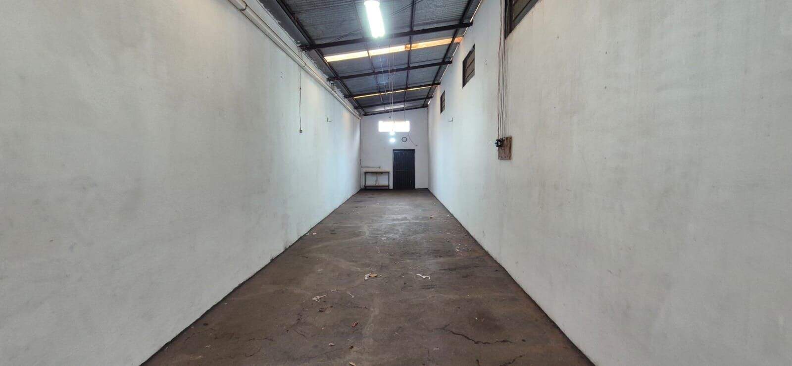 Salão comercial para aluguel no Jardim Alvorada: 