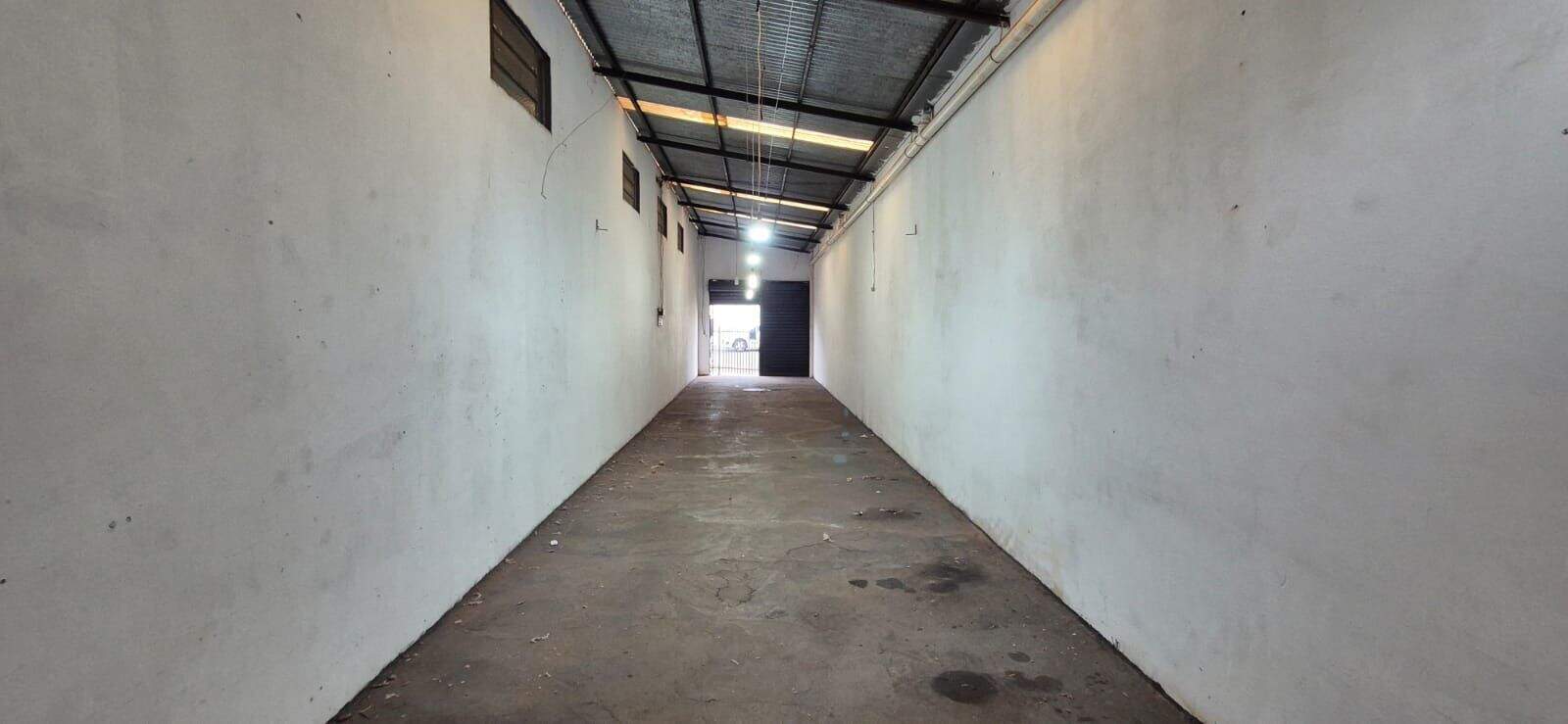 Salão comercial para aluguel no Jardim Alvorada: 