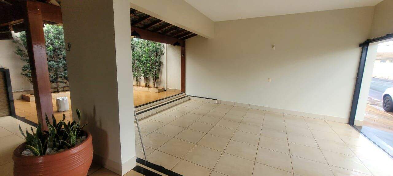 Casa à venda no Jardim Veneza: 