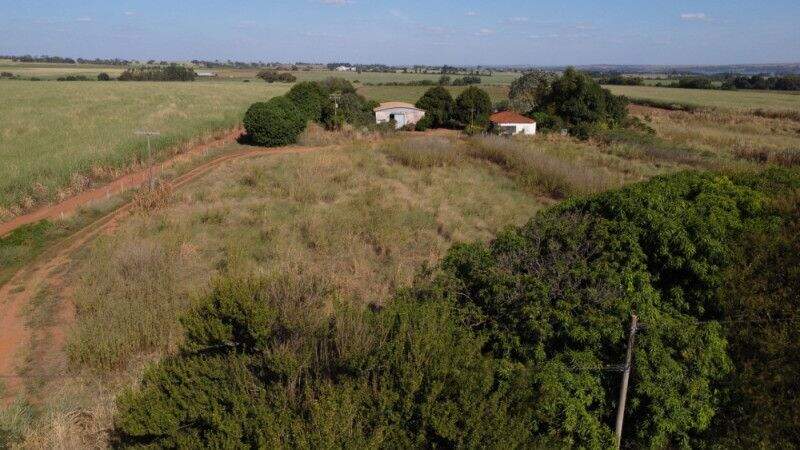 Sítio à venda no Zona Rural: 