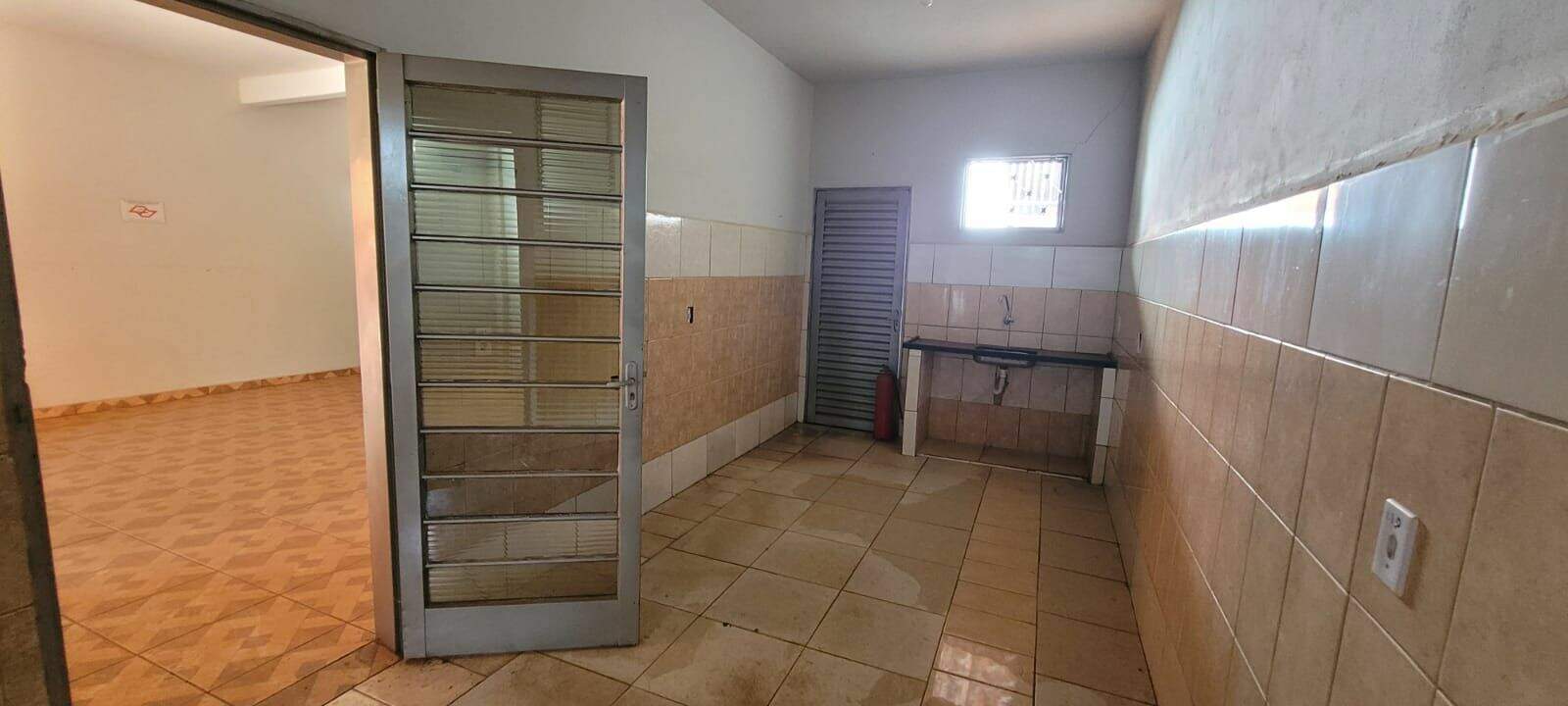 Casa Comercial à venda no Residencial Di Roma: 