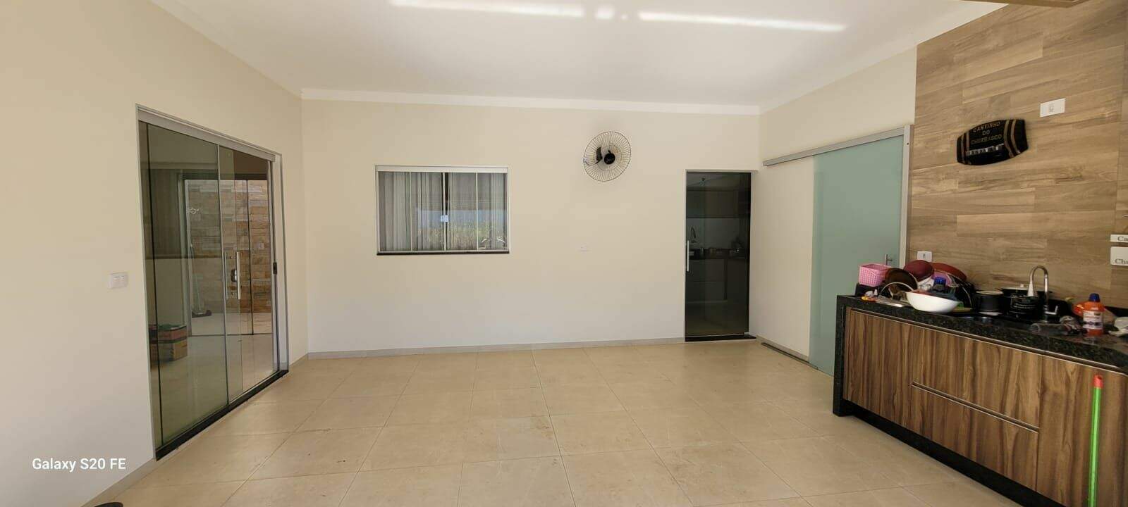 Casa à venda no Jardim Veneza: 