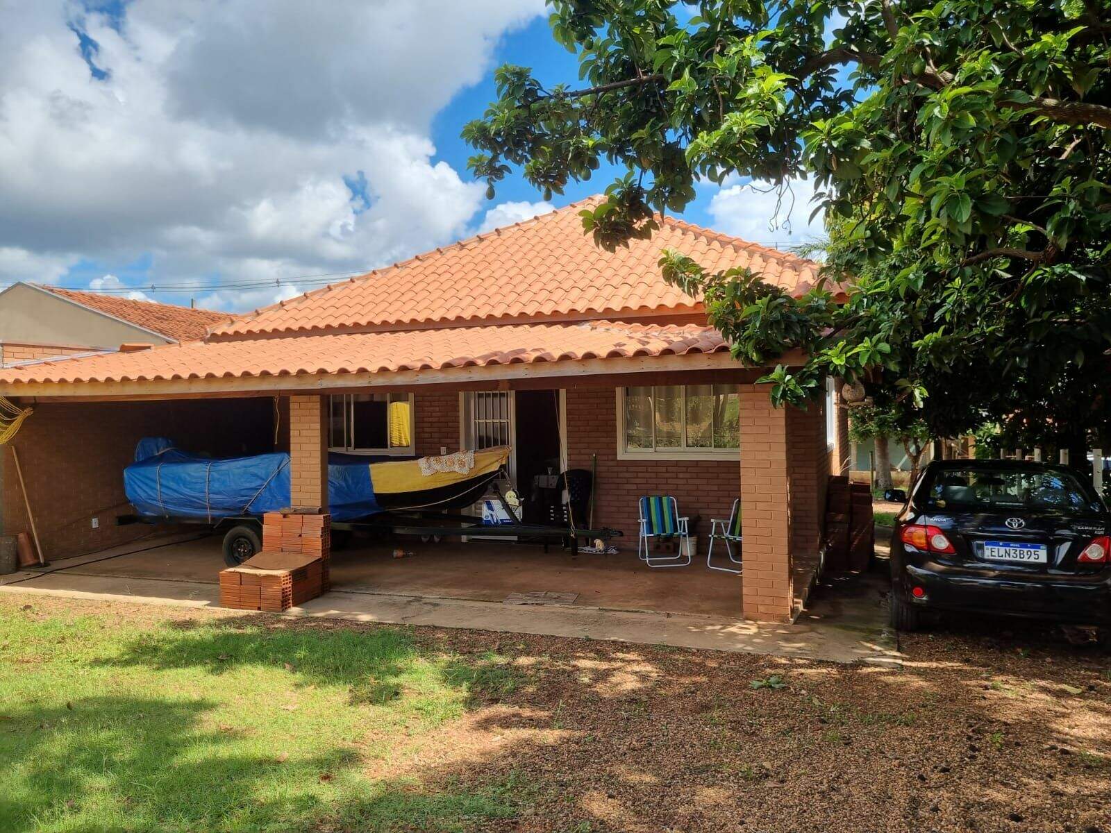 Casa de Condomínio à venda no Zona Rural: 