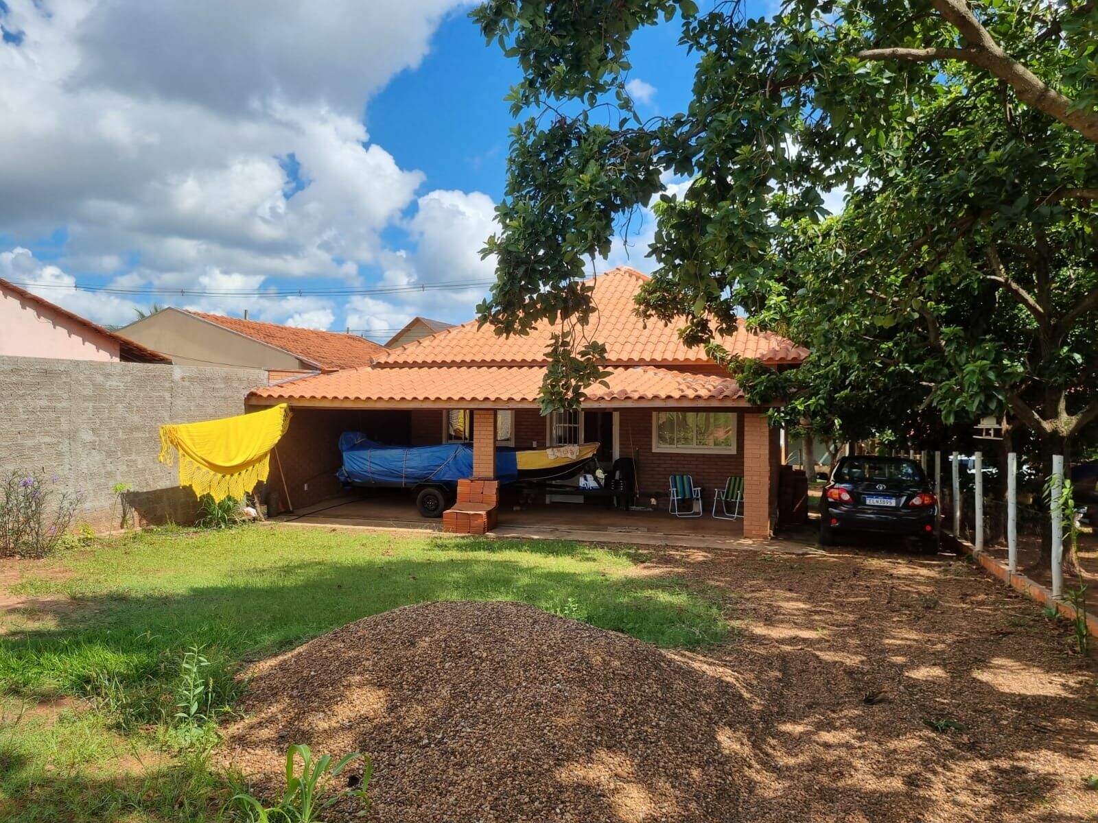 Casa de Condomínio à venda no Zona Rural: 