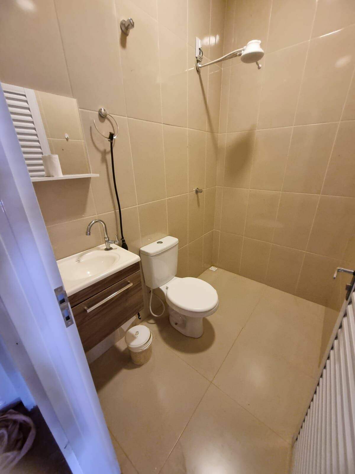 Casa de Condomínio à venda no Zona Rural: 