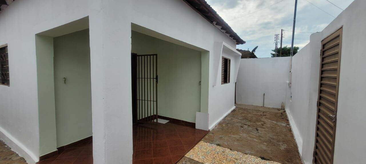Casa para aluguel no Jardim Alvorada: 