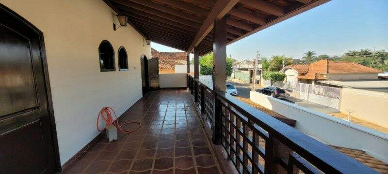 Casa à venda no Centro: 