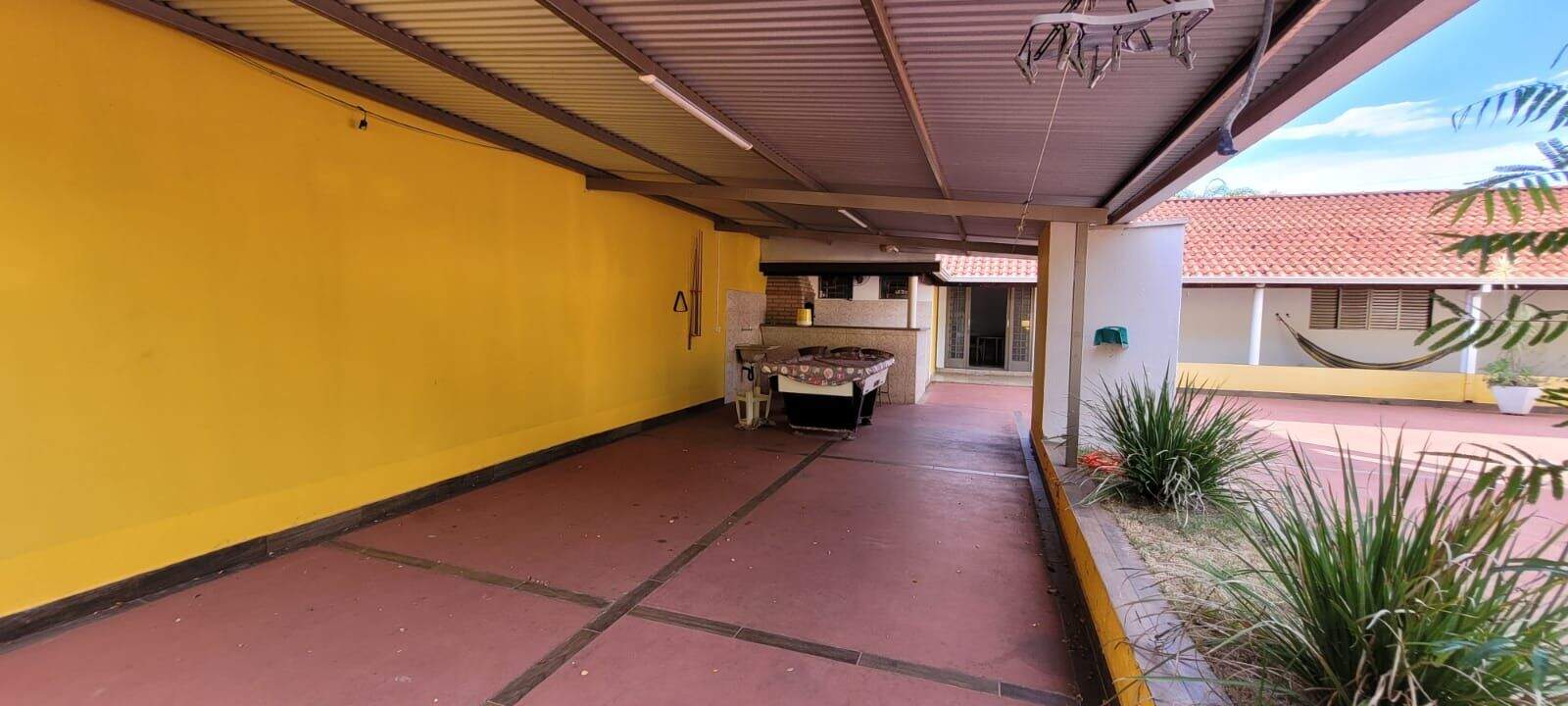 Casa de Condomínio à venda no Recanto da Onça: 