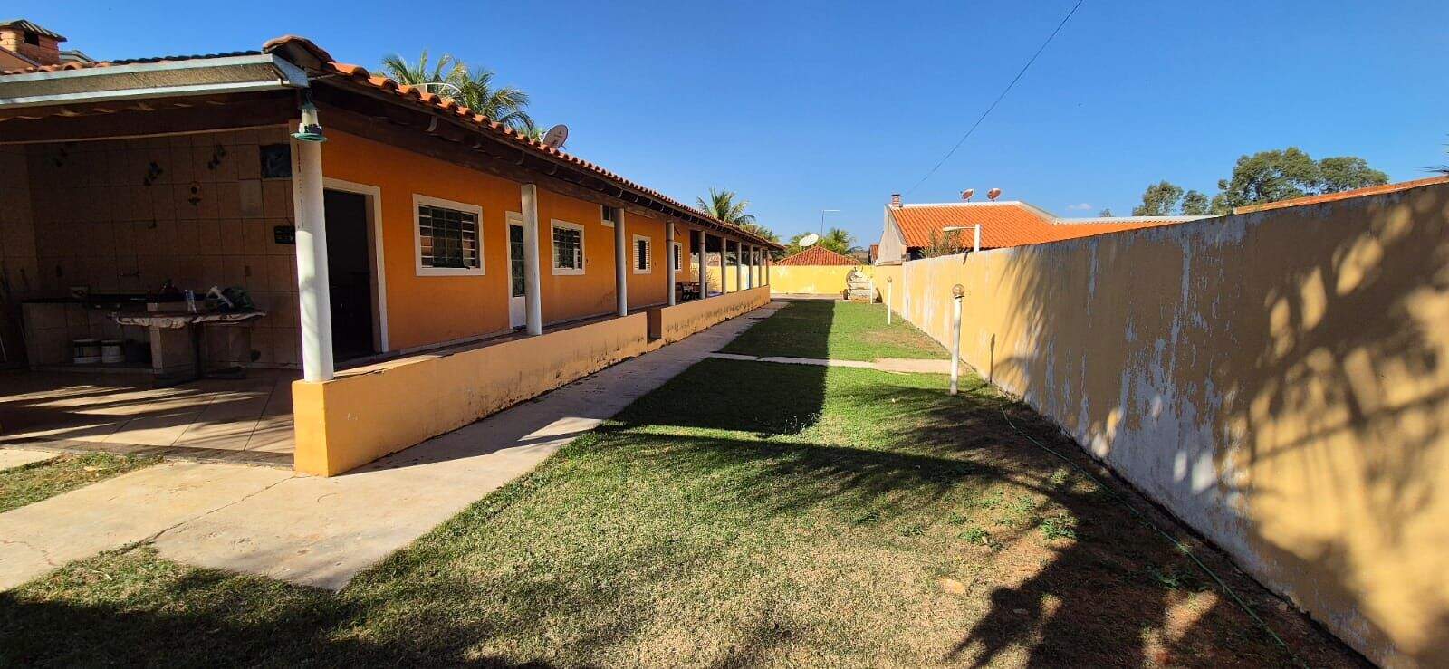 Casa de Condomínio à venda no Rio da Onça: 