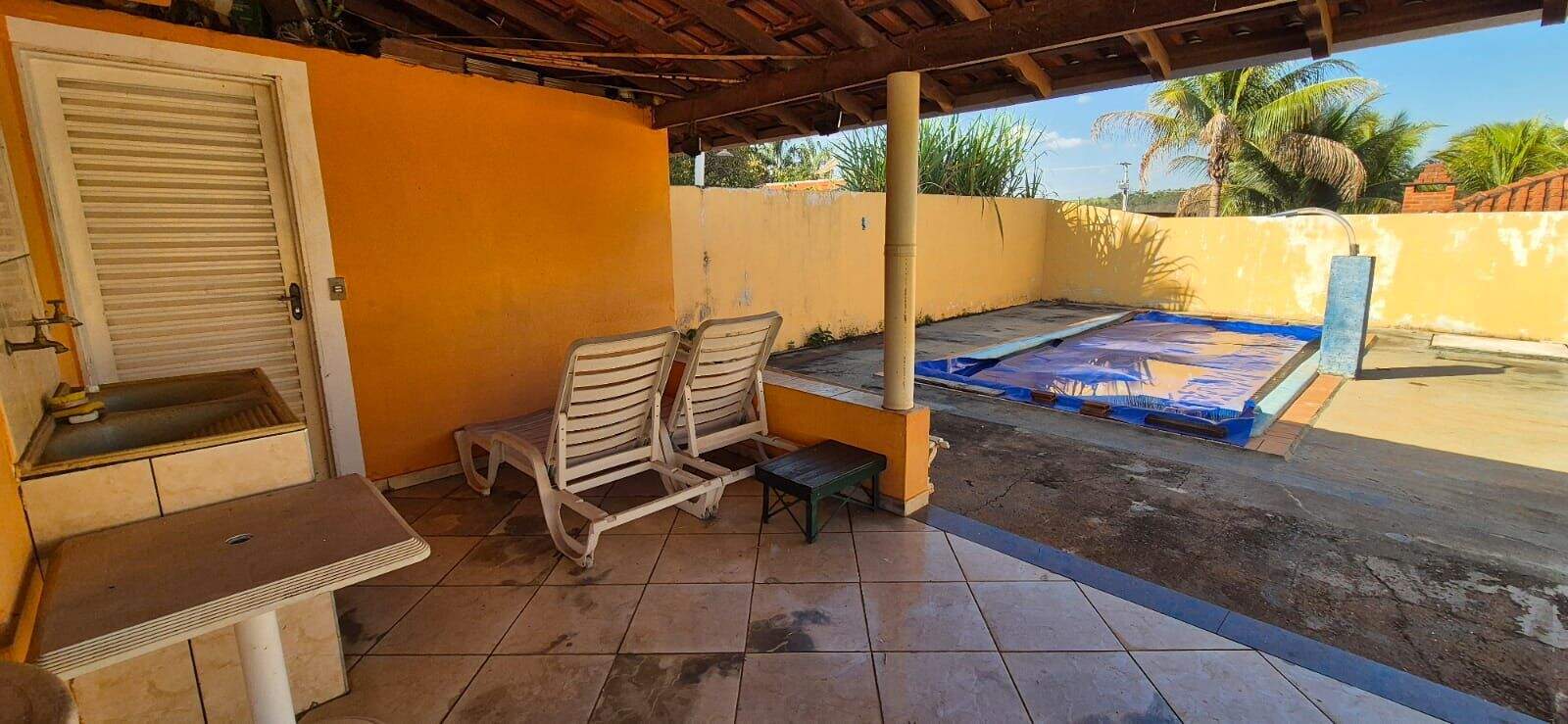 Casa de Condomínio à venda no Rio da Onça: 