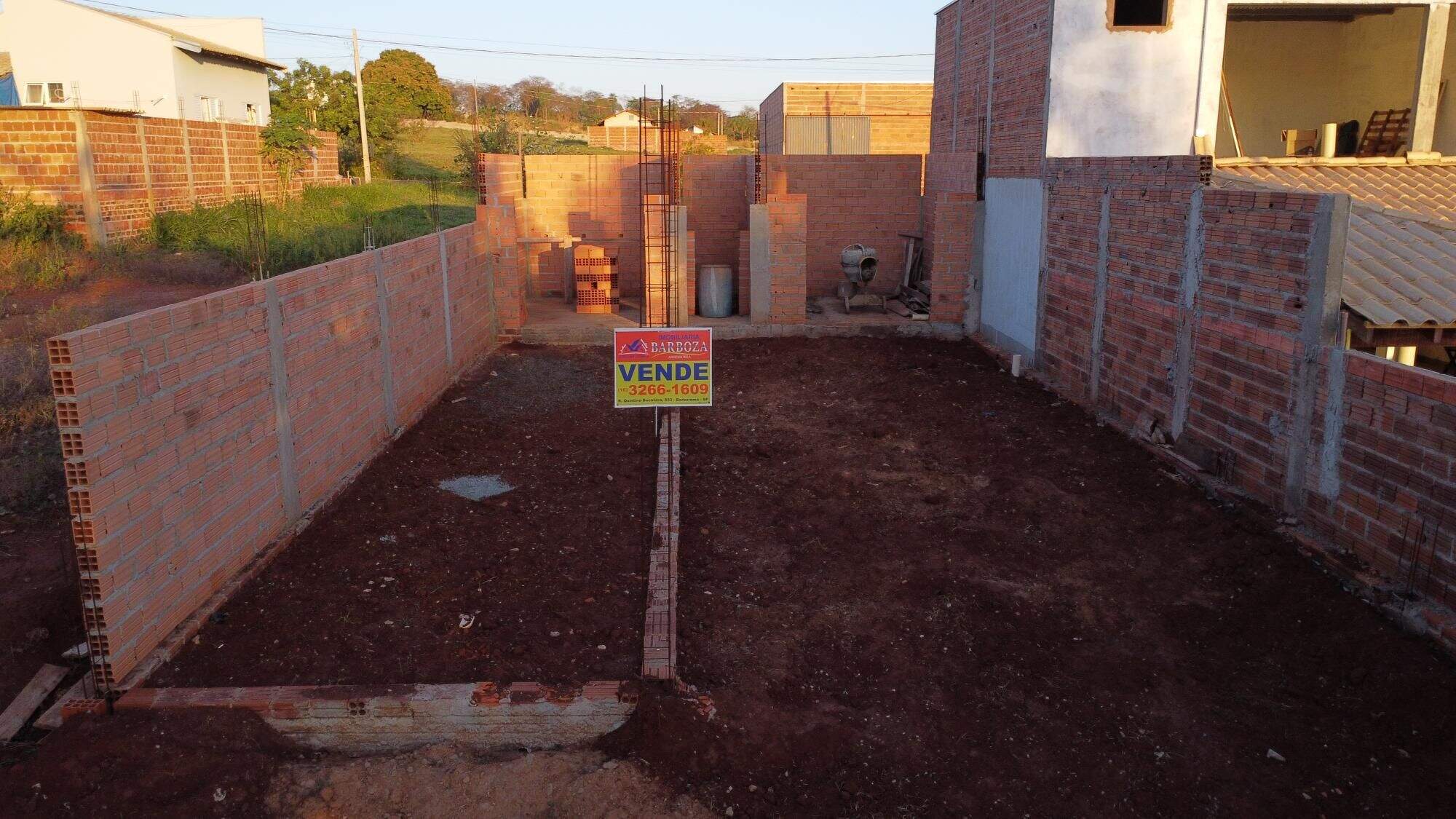 Terreno à venda no Residencial Di Roma: 