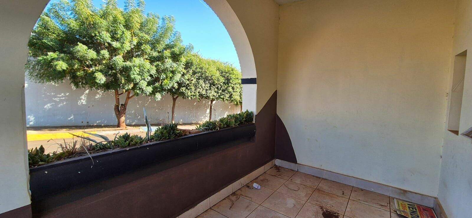Casa à venda no Centro: 