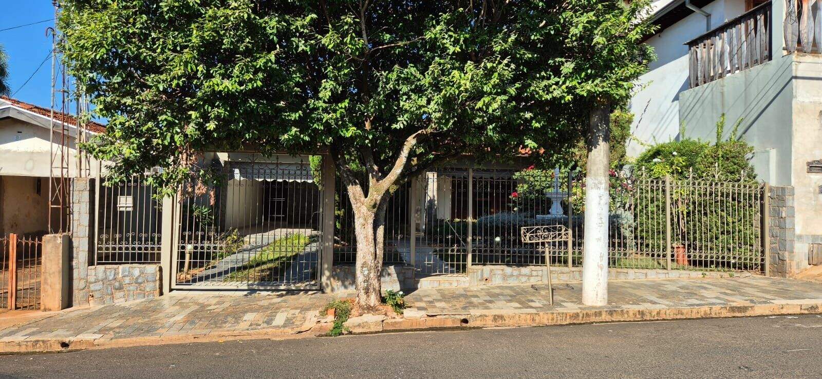Casa à venda no Jardim Alvorada: 