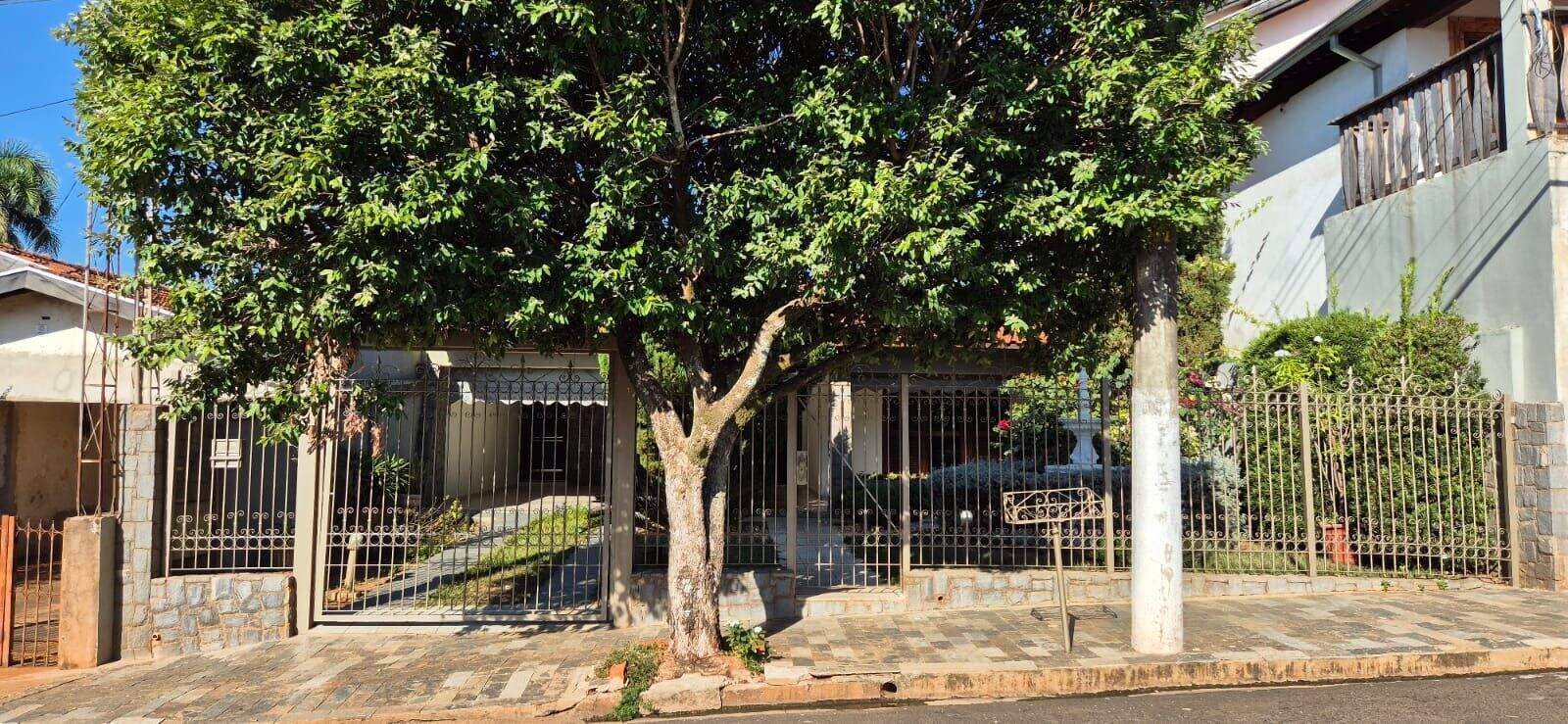 Casa à venda no Jardim Alvorada: 