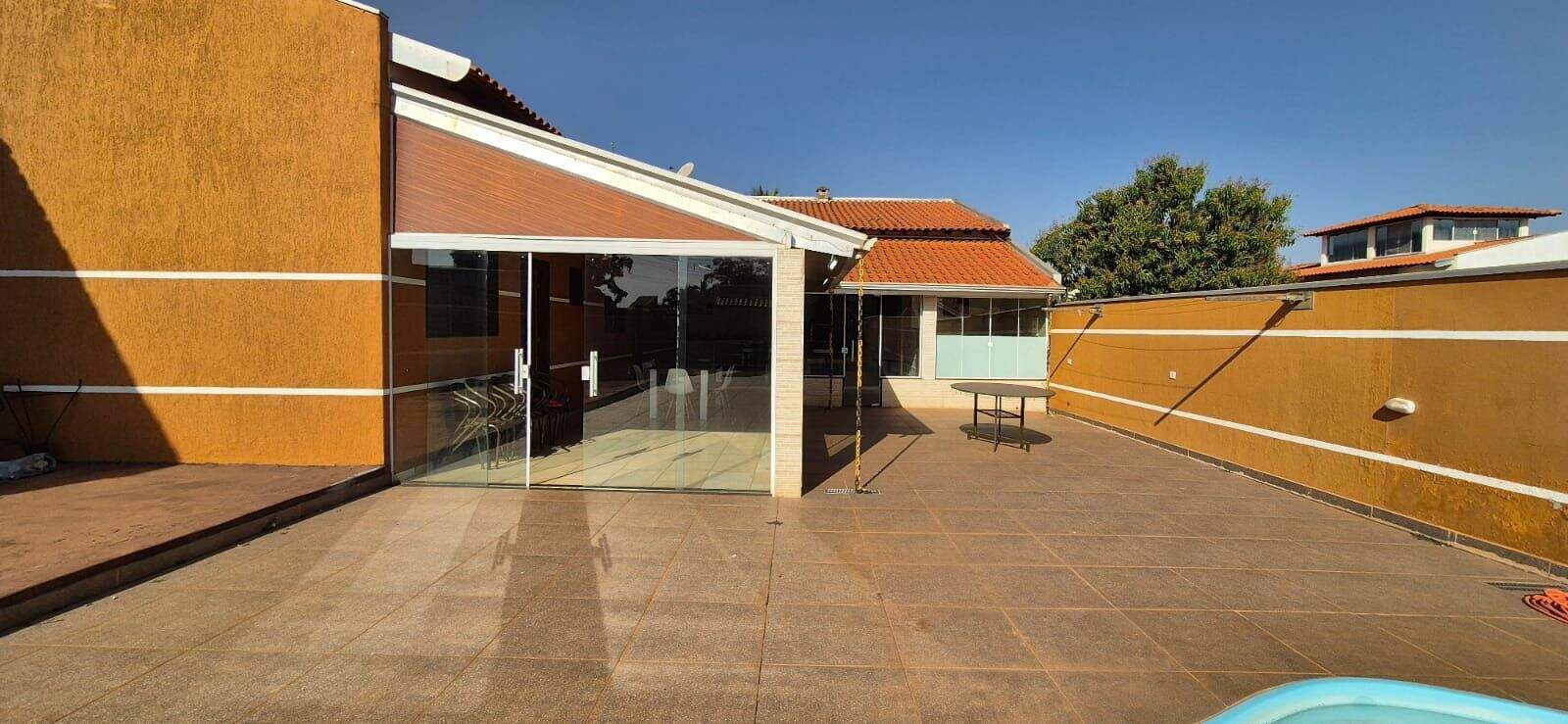 Casa de Condomínio à venda no Rio da Onça: 