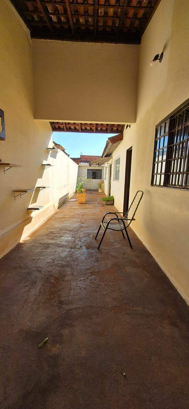 Casa à venda no Conjunto Habitacional Hermes Fernandes Vasques: 